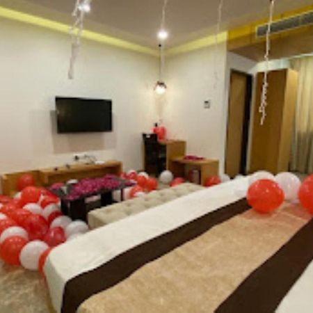 Hotel Aditya Residency Bhopal Exterior photo